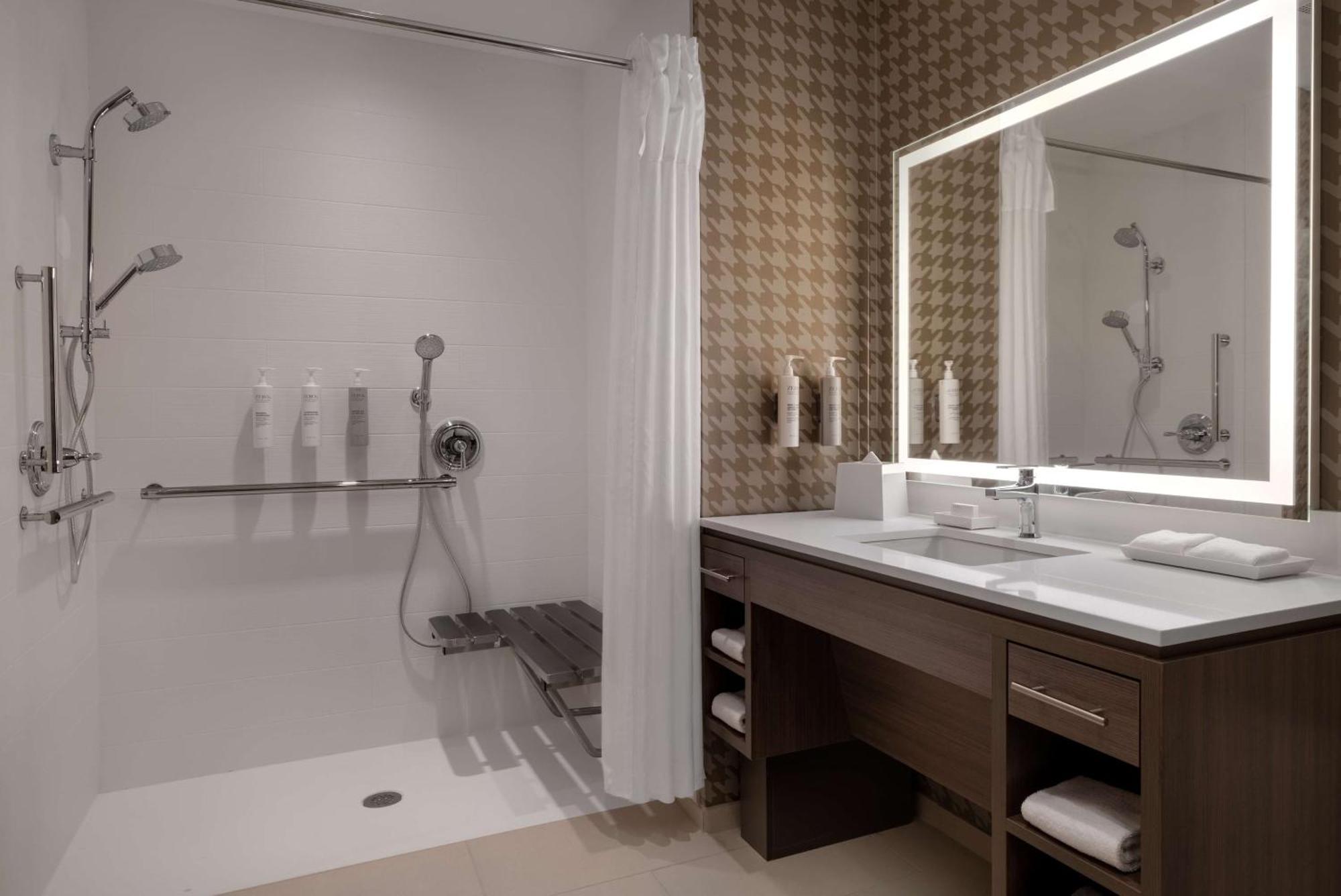 Home2 Suites By Hilton ブリストル エクステリア 写真